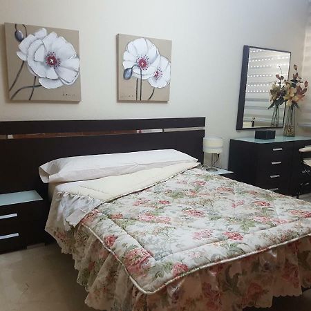 Apartamento Eduardo Dato Seville Exterior photo