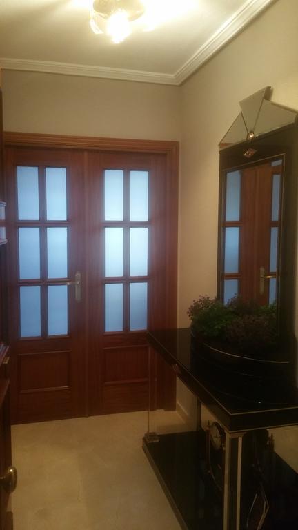 Apartamento Eduardo Dato Seville Exterior photo