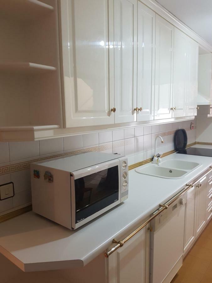 Apartamento Eduardo Dato Seville Exterior photo